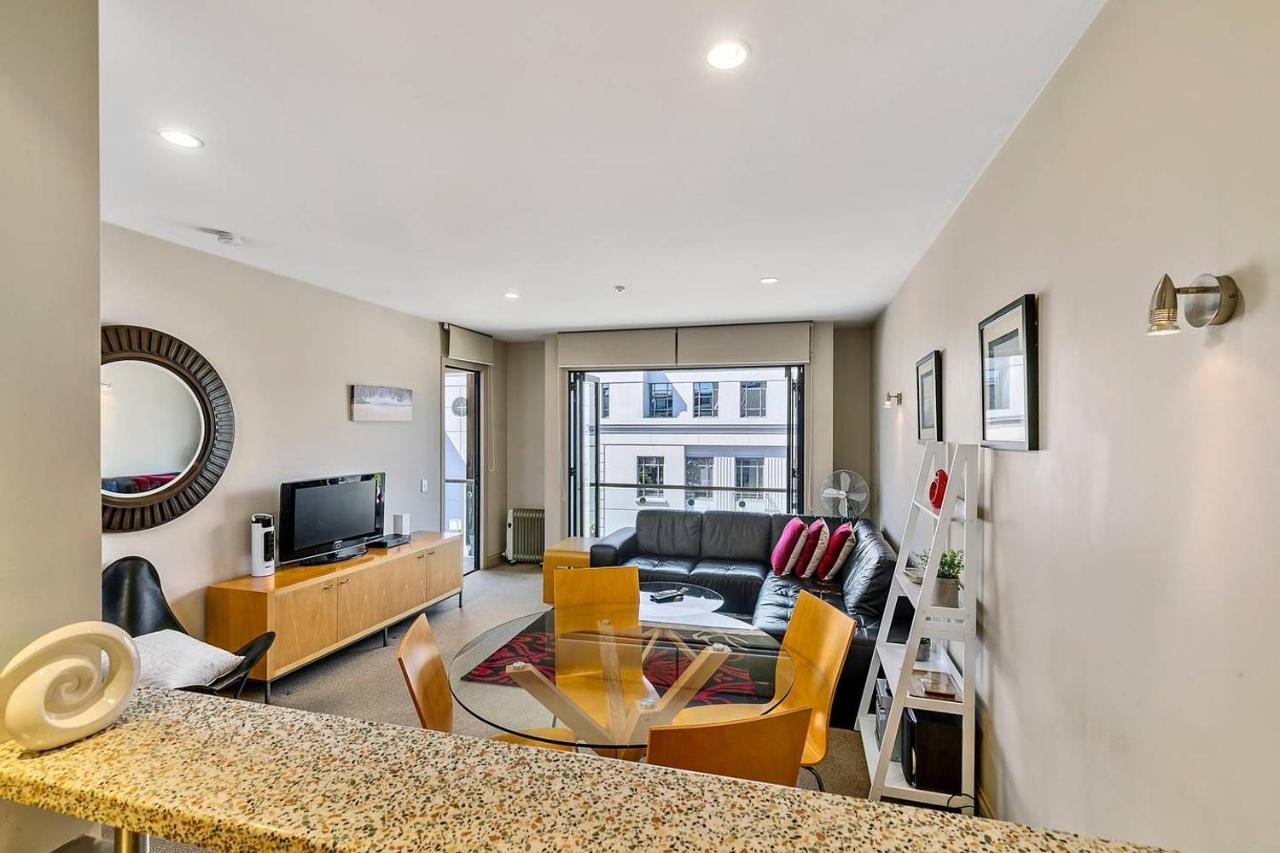 Enormous One Bedroom Beauty In Cbd! Free Parking Auckland Extérieur photo