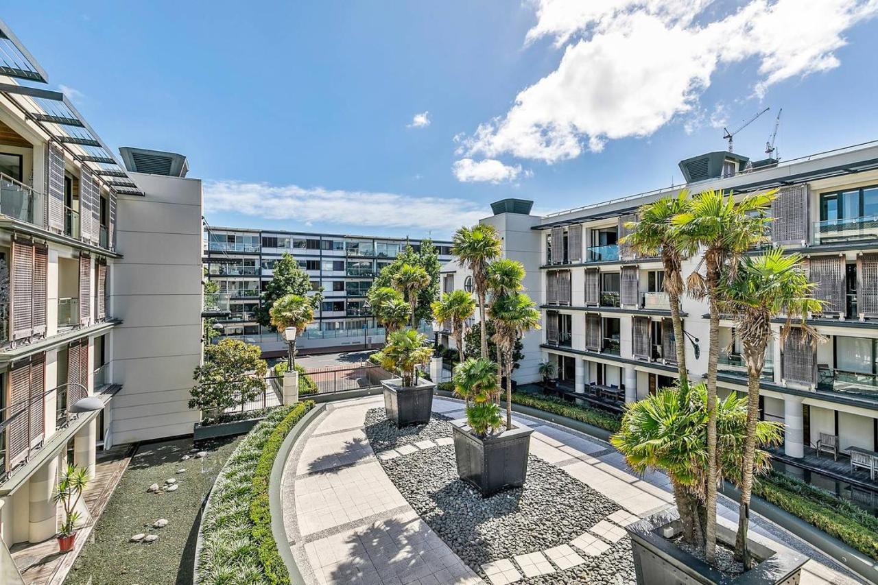 Enormous One Bedroom Beauty In Cbd! Free Parking Auckland Extérieur photo